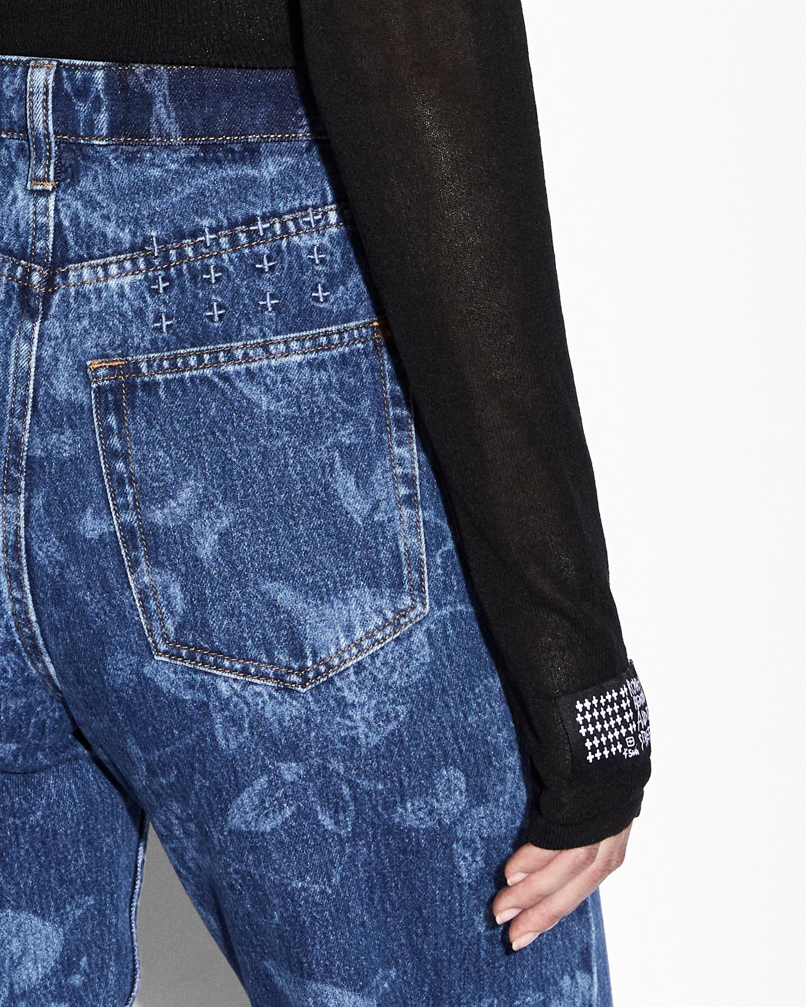 ULTRA KNIT TOP BLACK - Image 4